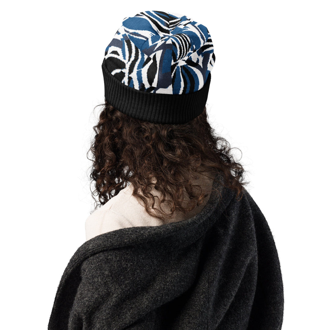 Anti AI Adversarial Knitted beanie - VisibleToHumans